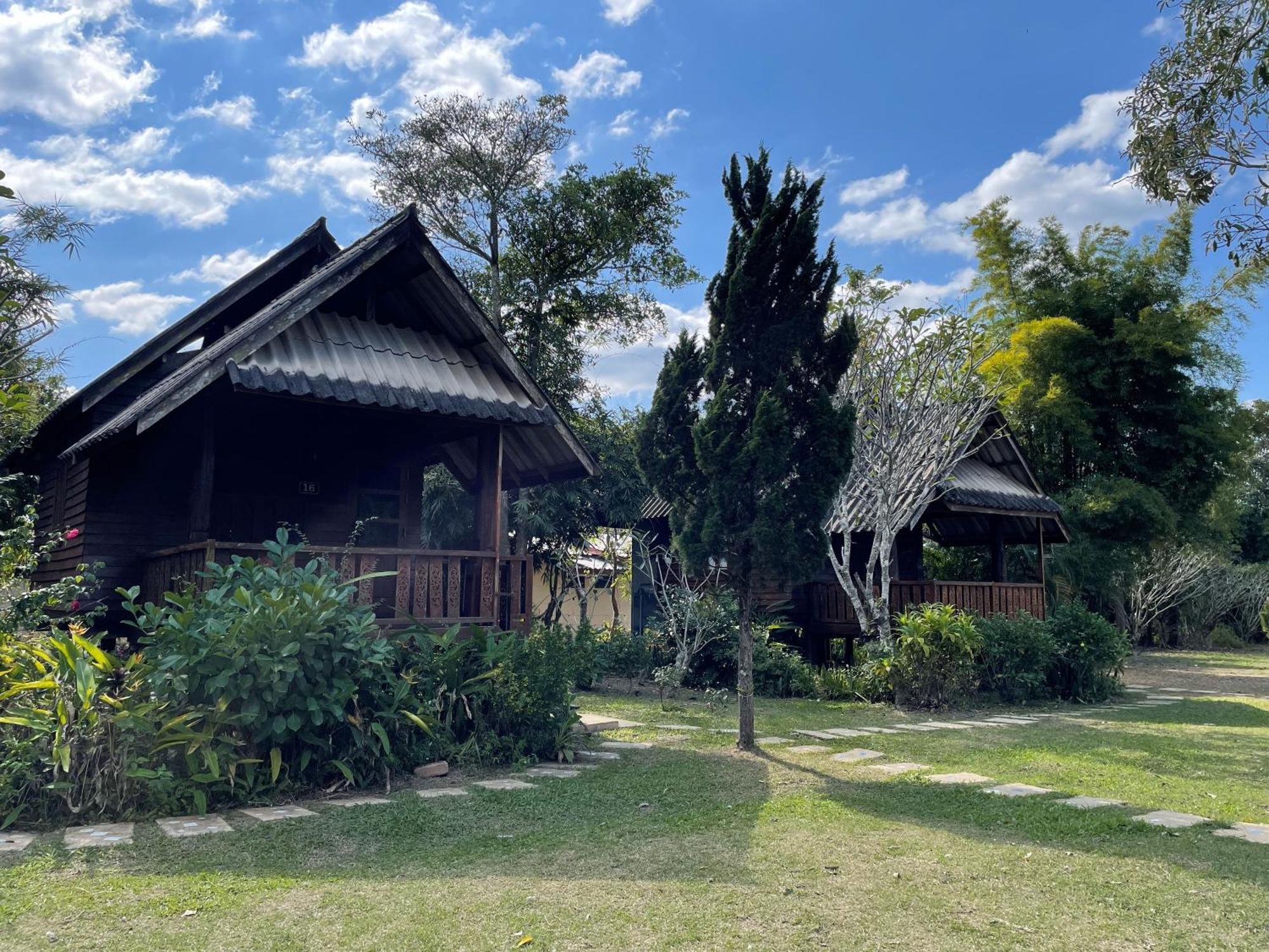 Pai Kiniman Resort エクステリア 写真