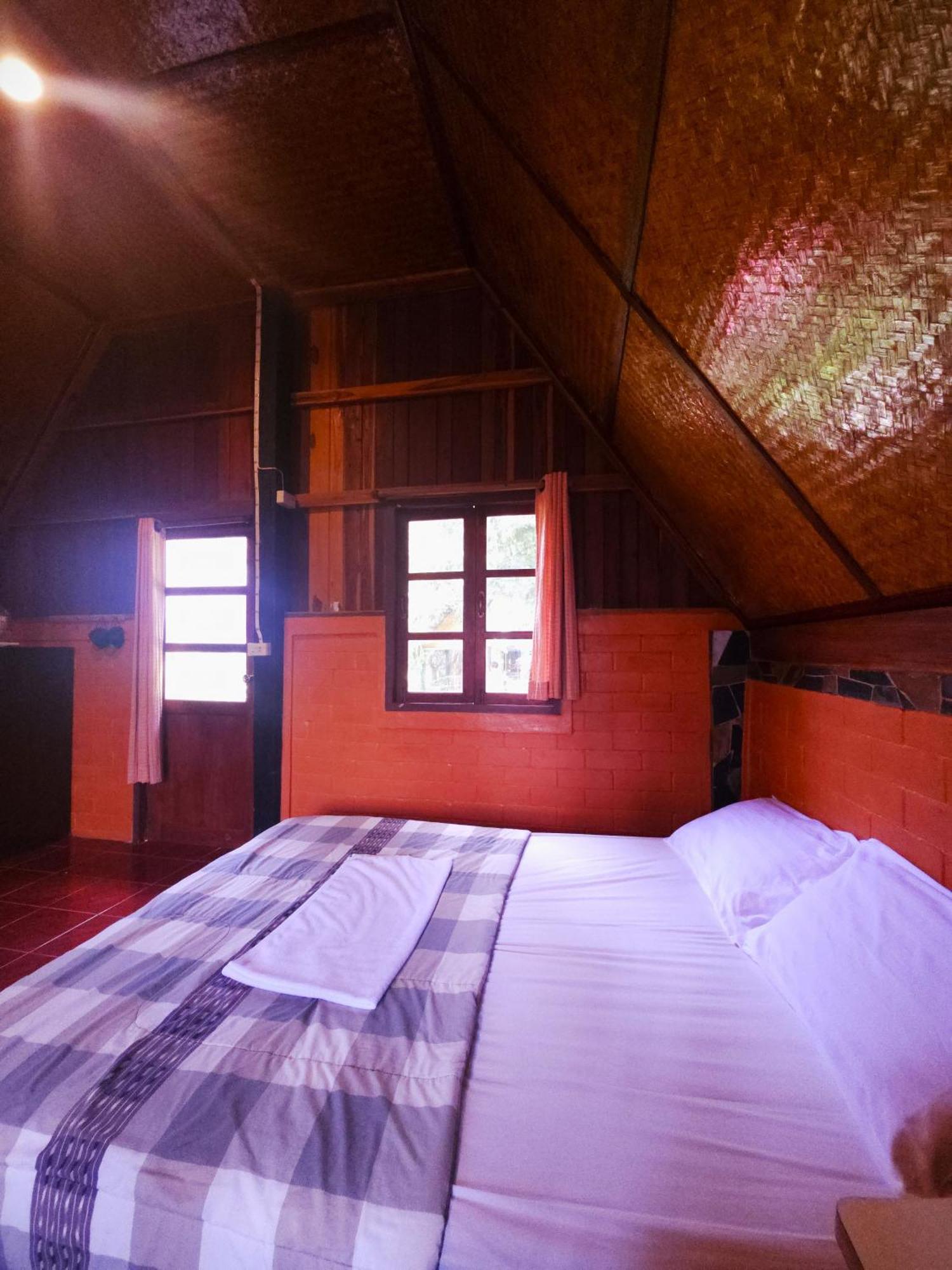 Pai Kiniman Resort エクステリア 写真