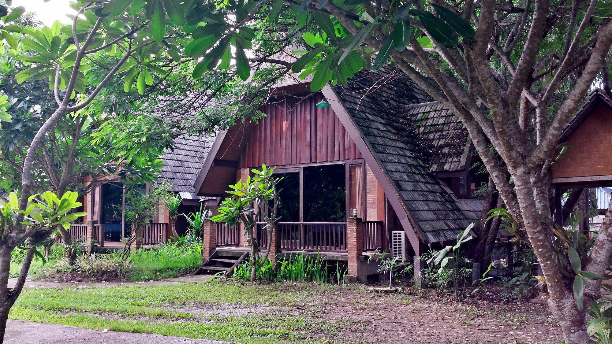 Pai Kiniman Resort エクステリア 写真